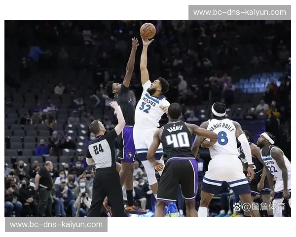 凛冬里的雷鸣与费城的坚韧：雷霆vs76人，一场定义新时代的篮球博弈