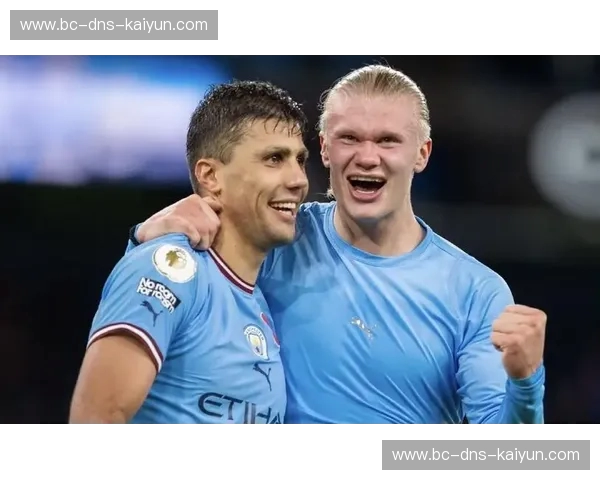 德甲巨人与英超劲旅的宿命对决：日耳曼战车与热刺的绿茵交响曲